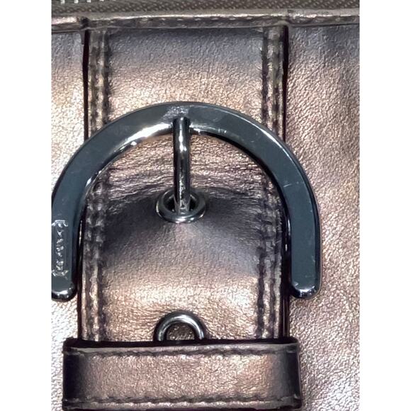 Coach F79609 Signature Tote Bag + Metallic Wallet – Excellent Condition - Picture 9 of 15